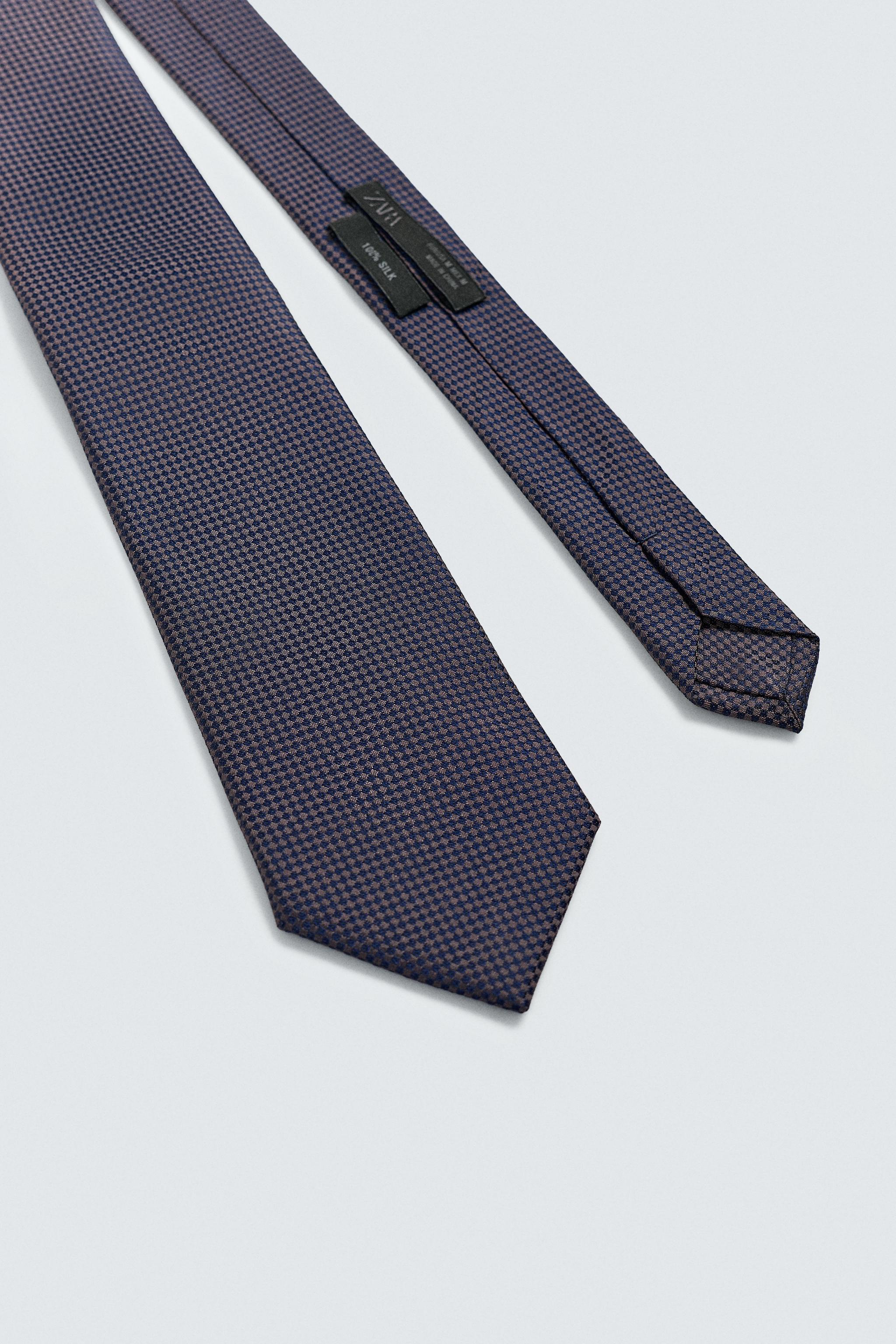CRAVATE 100% SOIE JACQUARD À CARREAUX